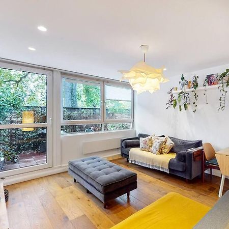 Charming 2-Bedroom Maisonette With Private Garden Londen Buitenkant foto