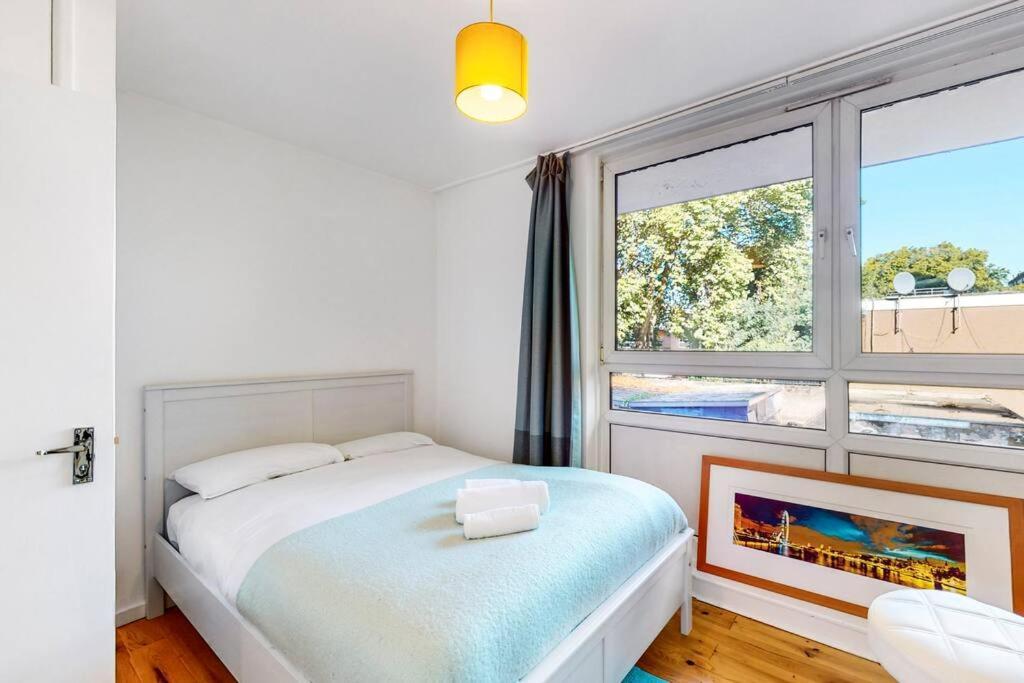 Charming 2-Bedroom Maisonette With Private Garden Londen Buitenkant foto